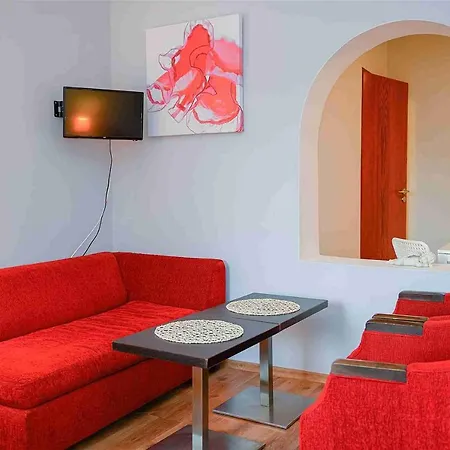 ゲストハウス Neptun ψ