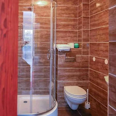 ゲストハウス Neptun ψ 3*