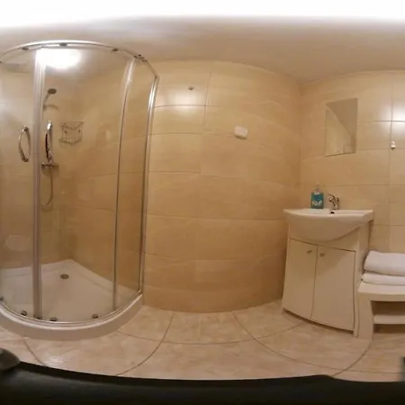 ゲストハウス Neptun ψ