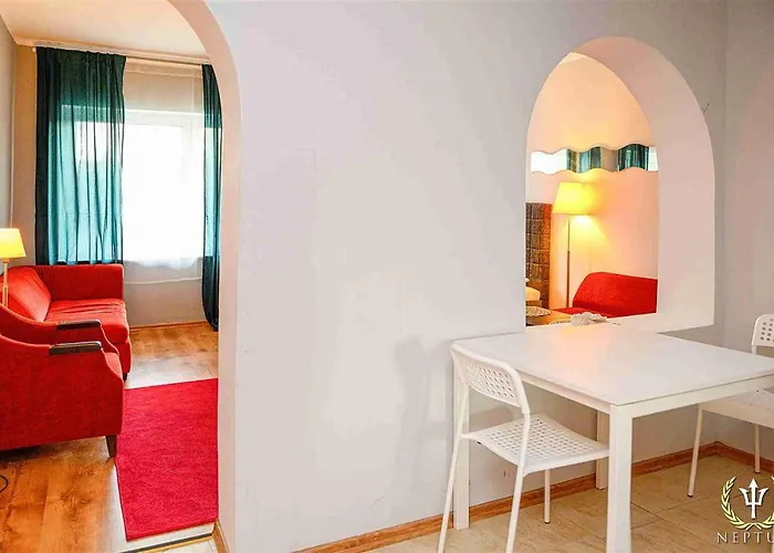 Neptun ψ بيت ضيافة 3*